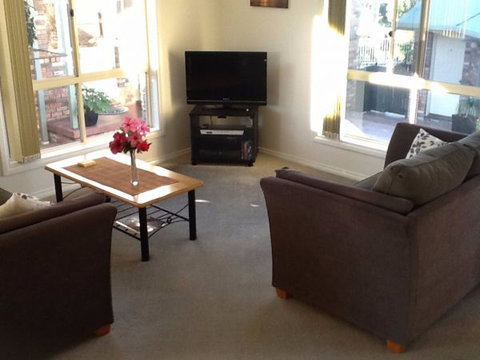 Captain's Quarters Bermagui - Accommodation QLD 4