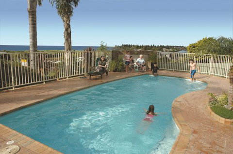 Captain's Quarters Bermagui - Accommodation QLD 5