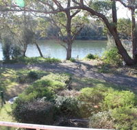 Castaway Holiday Units - Accommodation QLD