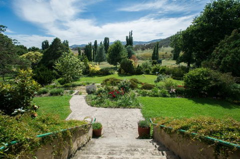 Cuppacumbalong Homestead And Cottage Farm Stay - Accommodation QLD 5