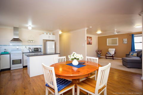 Dell-Lee Cottage - Accommodation QLD 3