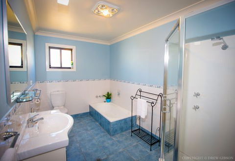 Dell-Lee Cottage - Accommodation QLD 5