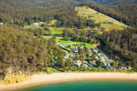 Eden Beachfront Holiday Park - Accommodation QLD 0