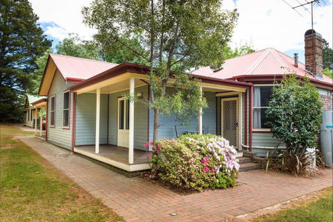 Federation Gardens And Possums Hideaway - Accommodation QLD 1