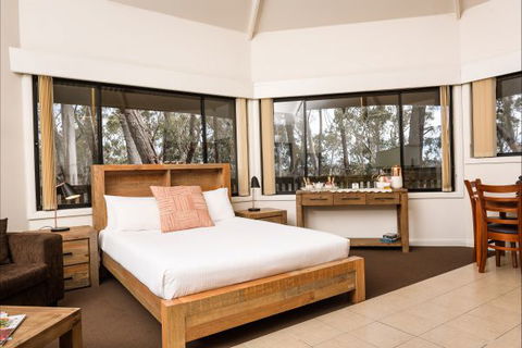 Federation Gardens And Possums Hideaway - Accommodation QLD 8