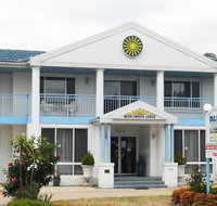 Blue and White Lodge - Accommodation QLD