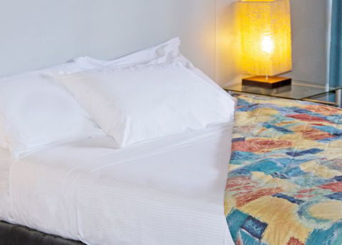 Litchfield Motel - Accommodation QLD 1