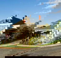 Hermitage Hill Resort - Accommodation QLD