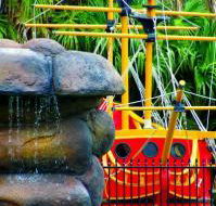 Smuggler's Cove Holiday Village - Accommodation QLD