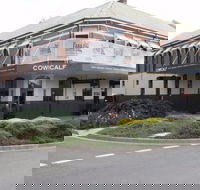Cow and Calf Hotel - Accommodation QLD