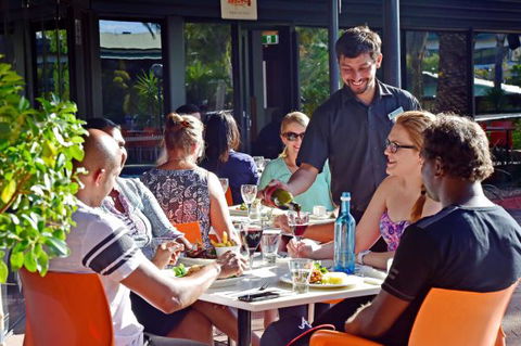 Mercure Alice Springs Resort - Accommodation QLD 8