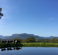 Minimbah Farm Cottages - Accommodation QLD