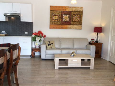 Rose Cottage - Accommodation QLD 6