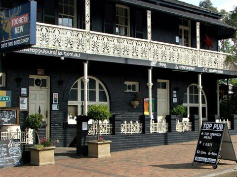 Top Pub - Accommodation QLD 1