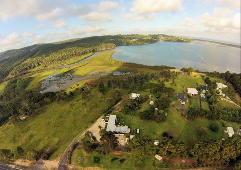 Top Of The Lake Holiday Units - Accommodation QLD 3