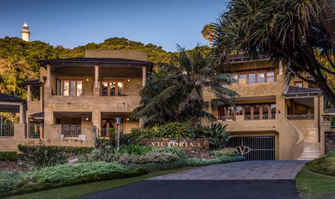 Victorias At Wategos - Accommodation QLD 2