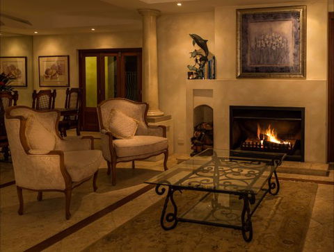 Victorias At Wategos - Accommodation QLD 4