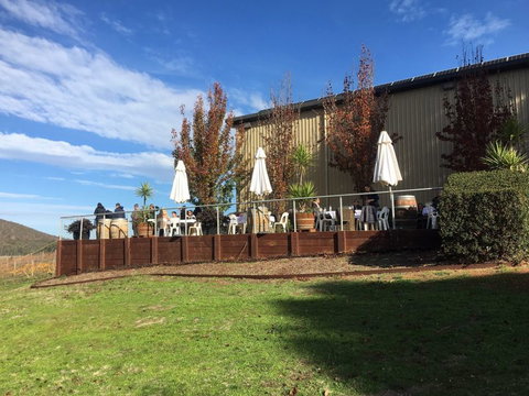 Sanguine Estate - Accommodation QLD 4