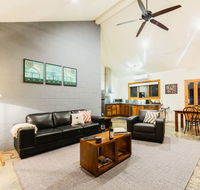 Alpine Edge Accommodation - Accommodation QLD