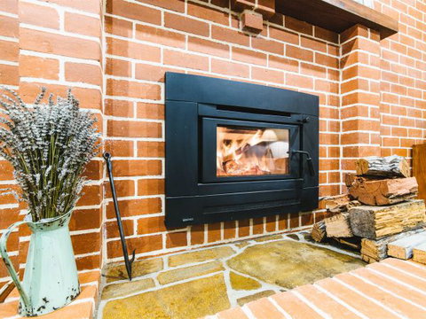 Alpine Edge Accommodation - Accommodation QLD 7