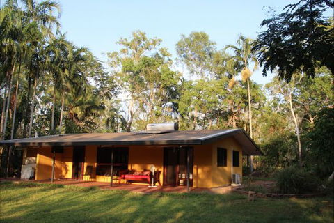 Rakhi Retreat - Accommodation QLD 7