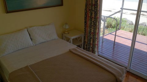 Sunrise Sunset - Accommodation QLD 3