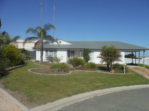 Alilly - Accommodation QLD 0
