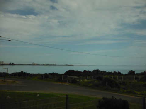 Family Tides - Accommodation QLD 3