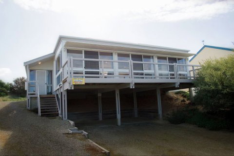 Spirit Of Place - Accommodation QLD 9