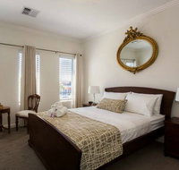 Lakeside Retreat - Accommodation QLD