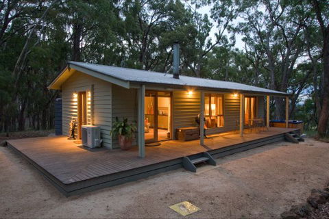Mirkwood Forest Self-Contained Spa Cottages - Accommodation QLD 0