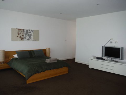 Relax At Tipara - Accommodation QLD 2