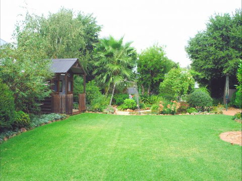 North East Stays - Accommodation QLD 6