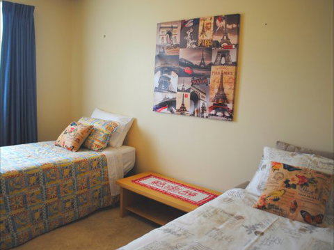 North East Stays - Accommodation QLD 9