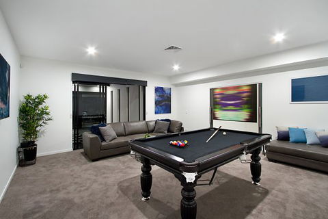 Oceans 74 - An Elite Holiday Home - Accommodation QLD 24