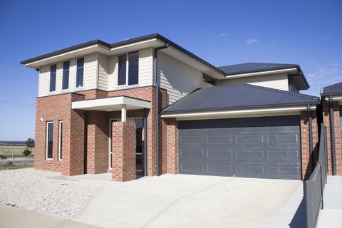 Ballarat Luxury Villas - Accommodation QLD 1