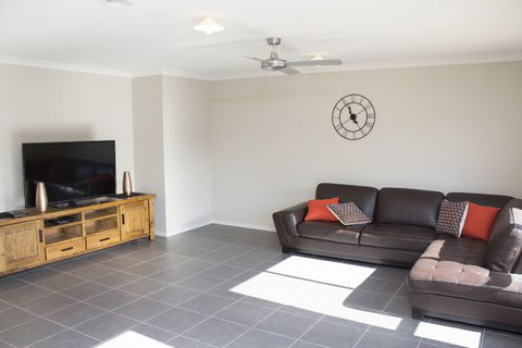 Ballarat Luxury Villas - Accommodation QLD 3