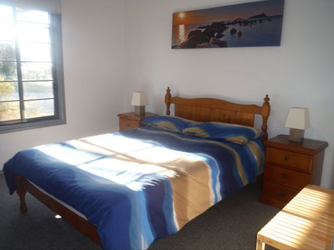 Decked Out - Accommodation QLD 1