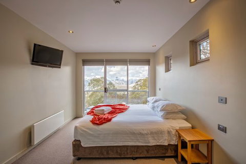 Altezza 1570 By Alpine Boutique Apartments - Accommodation QLD 5