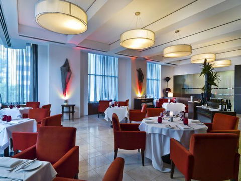 Amora Hotel Jamison Sydney - Accommodation QLD 5