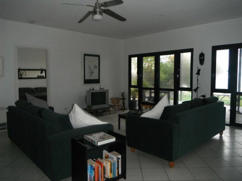 Read's Retreat - Accommodation QLD 0