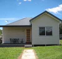 Sapphire Cottage - Accommodation QLD
