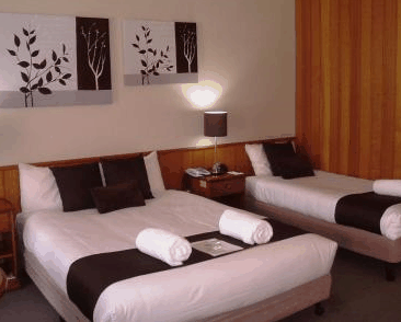 Best Western Bakery Hill Motel - Accommodation QLD 2
