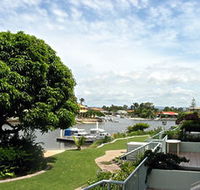 Runaway Cove Luxury Apartments - Accommodation QLD