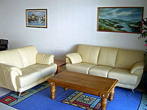 Runaway Cove Luxury Apartments - Accommodation QLD 2