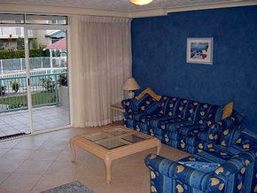 Runaway Cove Luxury Apartments - Accommodation QLD 3