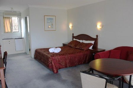 Elite Motor Inn - Accommodation QLD 4