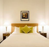 Mantra 100 Exhibition - Accommodation QLD