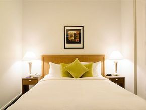 Mantra 100 Exhibition - Accommodation QLD 0