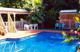 Barrasss John Bright Motor Inn - Accommodation QLD 0